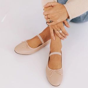 NWOT CHINESE LAUNDRY AUDREY BALLET FLATS BLUSH 7.5